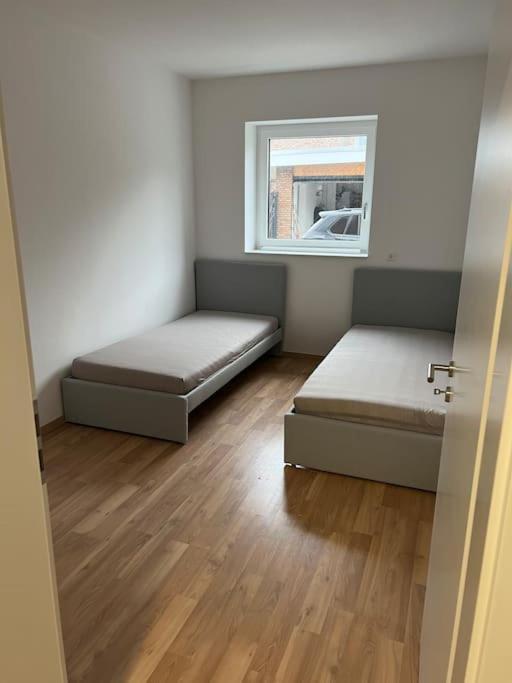 Schoene Eigentumswohnung Mit Terrasse Lübeck Exterior foto